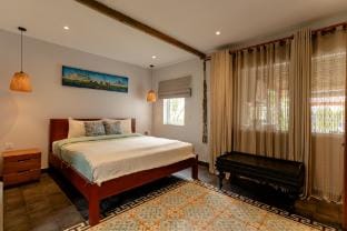 Rice-Field Private Pool Villa Villa in Krong Siem Reap