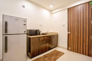 Luxurious 2BHK With Pool. Apartment in Goa, India