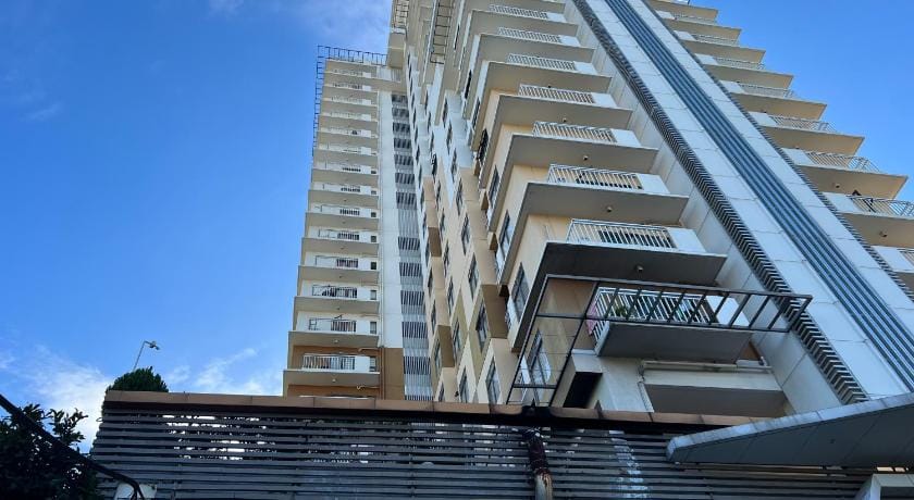 Mabolo Garden Flats Studio type Unit Apartment in Lapu-Lapu City