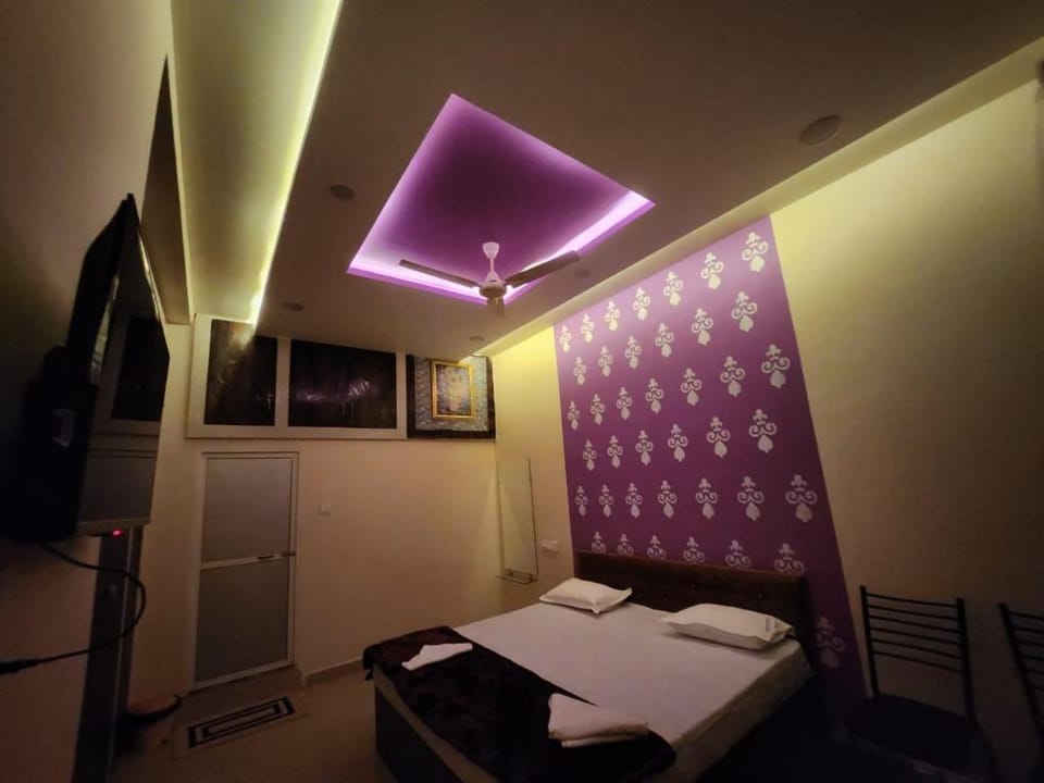 Hariom Home Stay Hotel in India