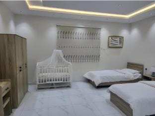 ينبع البحر طريق الاميرمقرن بن عبدالعزيز حي الرابية Apartment in Al Madinah Province