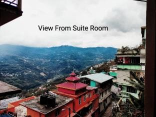 Daddy Homestay Luxury Apartment Near Mg Marg 4 Bhk Apartment in India