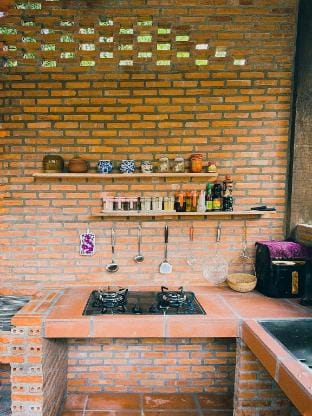 Một homestay & cafe mang phong cách tân cổ điển Vacation rental in Cambodia