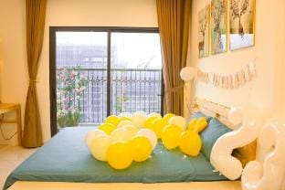 Căn hộ Hồ Tây - Ban công rộng view hồ (2401) Vacation rental in Laos