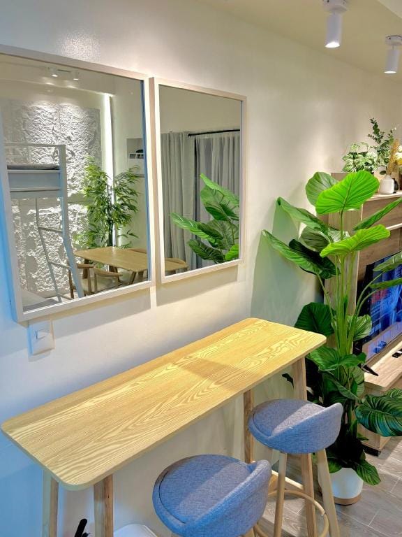 Modern Studio by Airport & Malls Apartment in Davao City