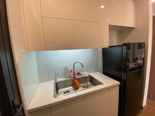 Vinhomes SkyLake - 1 Bed/ Luxurious Apartment in Laos
