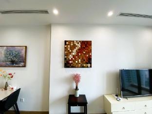 Vinhomes SkyLake - 1 Bed/ Luxurious Apartment in Laos