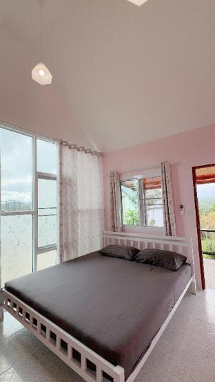 บ้านบนเนิน เขาค้อ (The Hidden Hill) Vacation rental in Laos