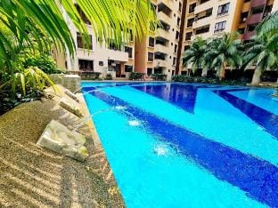 Affordable 12 Guest Kota Damansara Ikea The Curve Vacation rental in Petaling Jaya