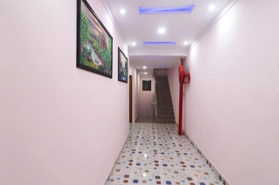 A One inn Hotel Hotel in Lucknow