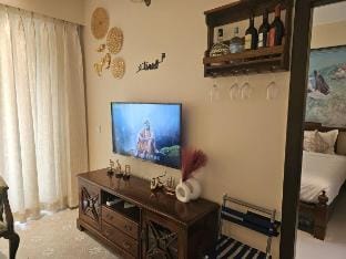 Beachwalk - 1BHK Apartment Candolim Beach Goa Vacation rental in Candolim