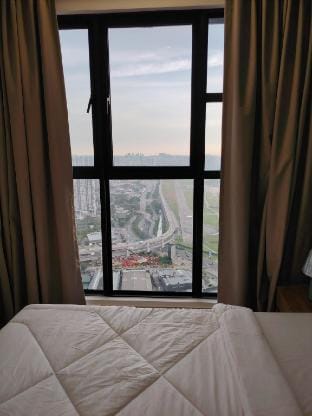 Trion KL @ Cozy Skyline Living Sleepy Owl Apartment in Federal Territory of Kuala Lumpur
