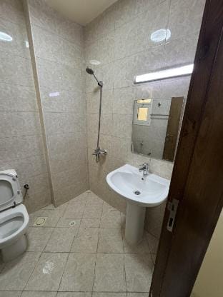 Clean & Tidy Master Bedroom with attached Bathroom Apartment in Dubai