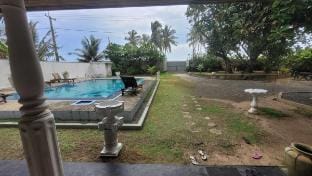 Villa Sea Spray. Apartment in Southern Province