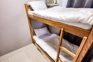 Homey 2br Apt 5.0 in Makati City Apartment in Makati