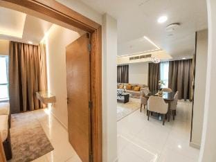 Apartment Royal Home, Deluxe 2BD, Beach View Apartment in Abu Dhabi