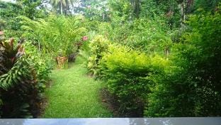 Acacia's Cottages Studio 2 mit Gartenblick Air Con Apartment in Northern Mindanao