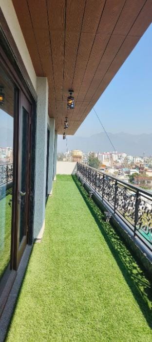 The Crown: A Pinnacle of Luxury Vacation rental in Rishikesh