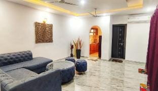 360° Mountain view Penthouse Vacation rental in Rishikesh