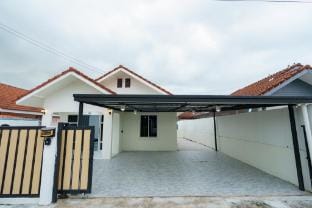 Me House Banchang -Eco house Vacation rental in Chon Buri Changwat