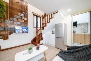 Hello都市驿家（19#） Apartment in Shanghai