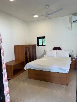 Verandah Aangan -The chalet @Madh 1Bedroom-Kitchen Vacation rental in Mumbai