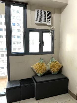 Staycation Casa 22 at Suntrust Asmara Apartment in Manila City
