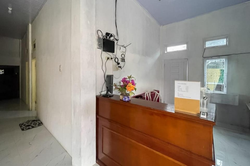Fazira Homestay Syariah RedPartner Pandan Hotel in Indonesia