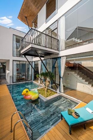 Moon villa near My Khe beach with private pool  Villa in Da Nang