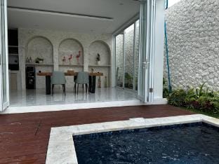 newly built Villa Na Bali Villa in North Kuta