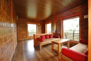 Tinyhouse | hiddenvalleystays. com Vacation rental in Madikeri