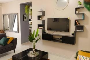 Anything one would want in a furnished apartment. Apartment in Kampala