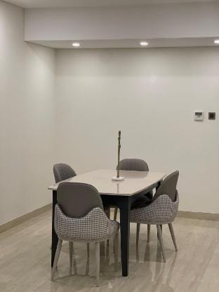 Modern 1BHK Getaway Near PDO Apartment in Muscat