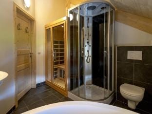 Appealing chalet with hot tub Vacation rental in Carinthia, Austria