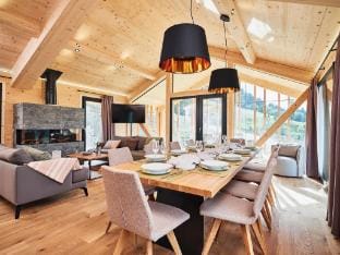 Majestic chalet with pool and sauna Vacation rental in Schladming