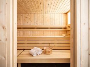 Chalet in Paradiski with Spa  Stunning Views Apartment in Bellentre