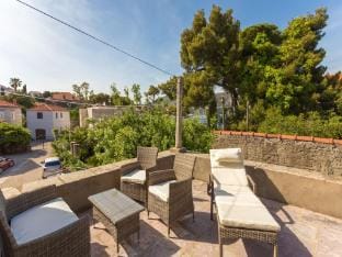 Villa Marini Dvori - Two-Bedroom Apartment with Terrace Apartment in Dubrovnik