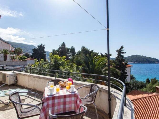 Holiday Home Patricija-Duplex Three Bedroom Apartment with Balcony and Sea View A61 Vacation rental in Dubrovnik