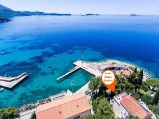 Guest House Daniela- Triple Room with Balcony and Sea View - SOBA 5 Apartment in Mlini