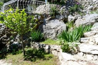 Guest House Daniela- Triple Room with Balcony and Sea View - SOBA 5 Apartment in Mlini