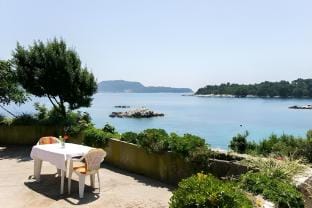 Guest House Simunovic - Double Room No3 Apartment in Dubrovnik-Neretva County