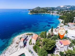 Guest House Daniela - Superior Double Room with Sea View - SOBA 6 Apartment in Mlini