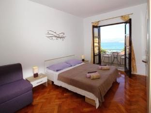 Apartments Dubreta - Superior Two Bedroom Apartment with Balcony 2nd Floor Apartment in Cavtat