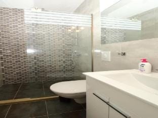 Apartments Dubreta - Superior Two Bedroom Apartment with Balcony 2nd Floor Apartment in Cavtat