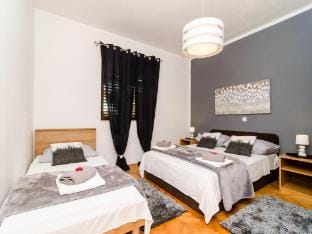 Apartment Eulalija- One-Bedroom Apartment with Terrace and Sea View Apartment in Dubrovnik