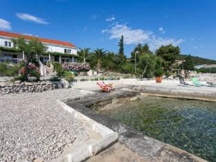 Apartments Stipo - One Bedroom Apartment with Terrace and Sea View A4 Apartment in Dubrovnik-Neretva County