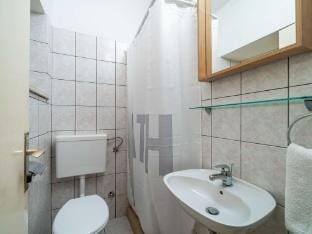 Apartments Nikolina LU -  Two-Bedroom Apartment with Terrace Apartment in Dubrovnik-Neretva County