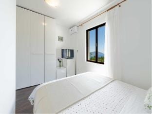Guest House Rooms Rose- Comfort Double Room with Balcony and Sea View Apartment in Dubrovnik-Neretva County