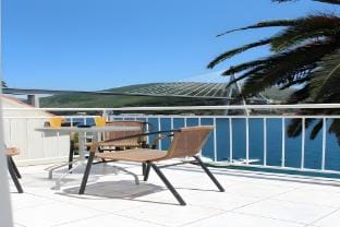 Apartments Lozica - Studio Apartment  with Terrace and Sea View Apartment in Dubrovnik