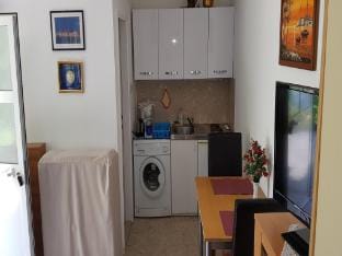 Apartment Mateo Lapad - Studio Apartment with Terrace and Garden View Apartment in Dubrovnik